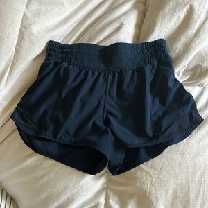 COPY - LULULEMON HOTTY HOT HIGH-RISE SHORTS